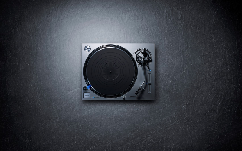Preloved Technics SL-1200 GR Grand Class w Ortofon Black Cartridge