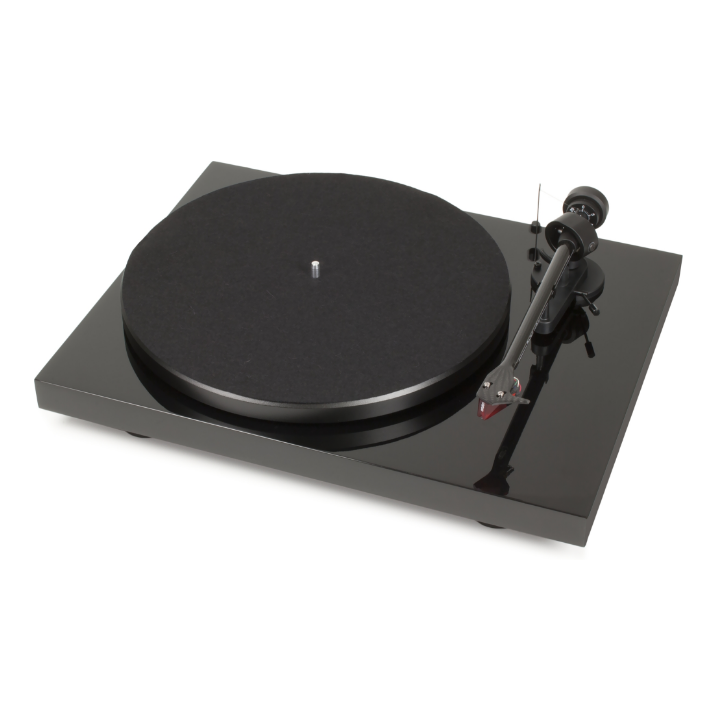 Pro-Ject Debut Carbon Turntable with Ortofon 2M Red Cartridge